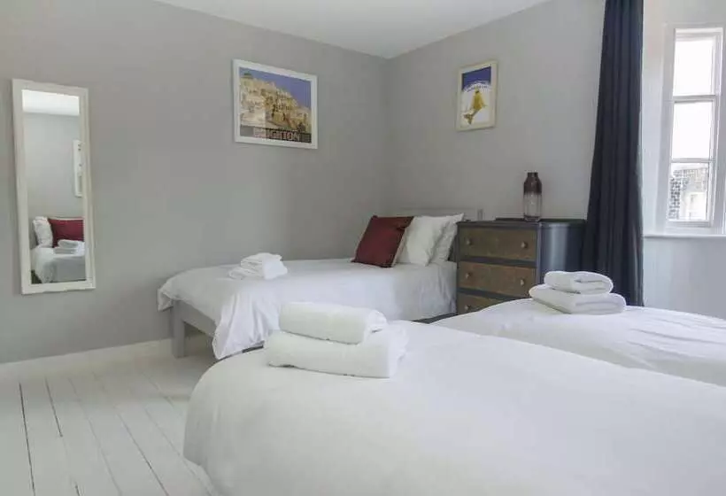 Mucky Duck House Central By Brighton Holiday Lets