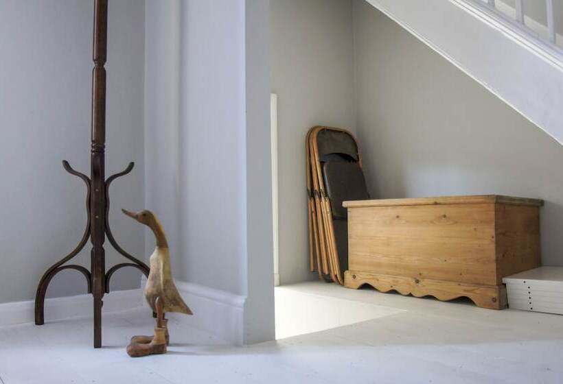 Mucky Duck House Central By Brighton Holiday Lets