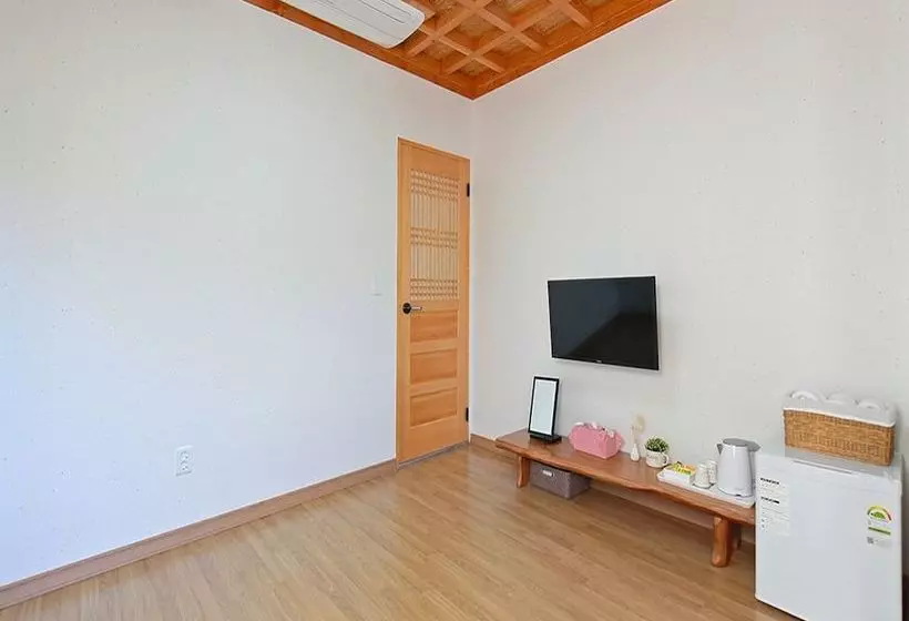 پانسیون Cheonggong Hanok Stay