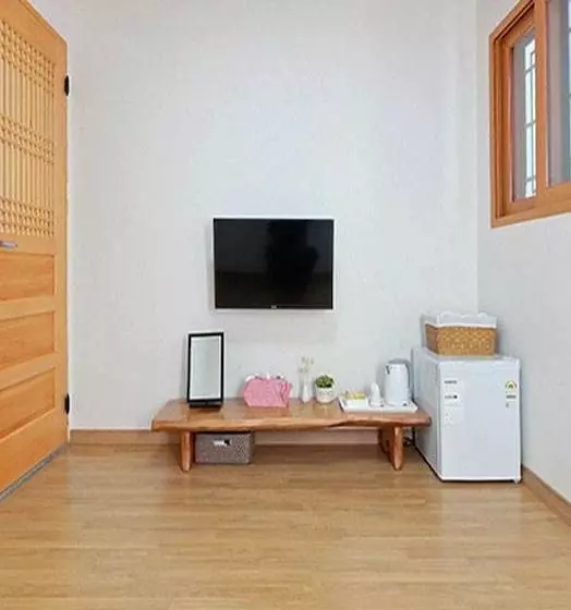 پانسیون Cheonggong Hanok Stay