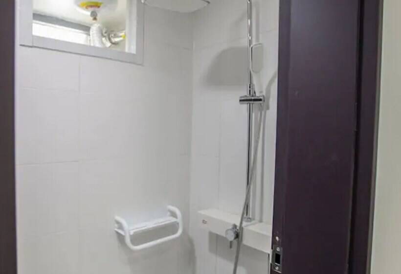 پانسیون Kuki House