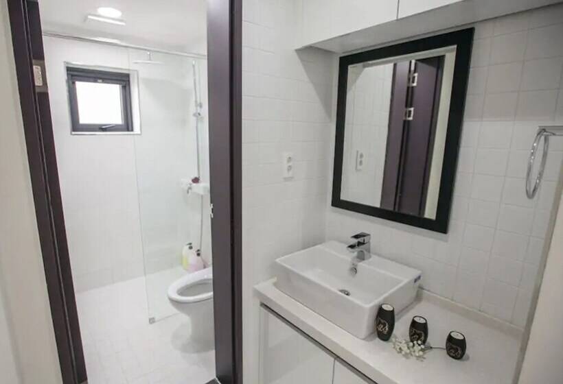 پانسیون Kuki House