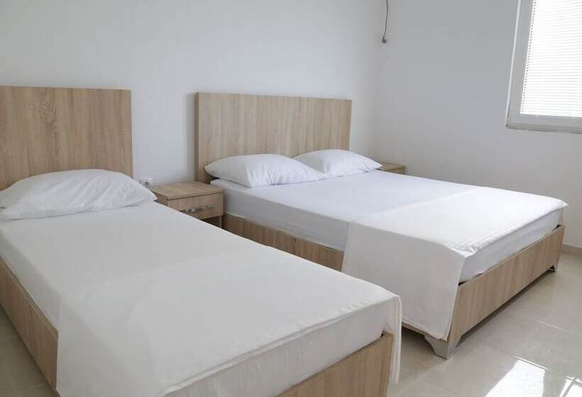 پانسیون Mimi Lux Apartments