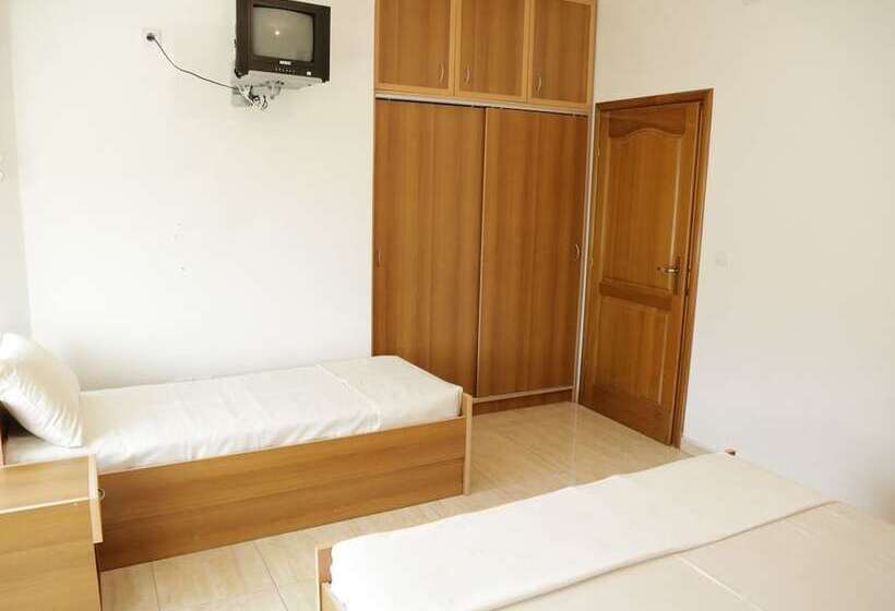 پانسیون Mimi Lux Apartments