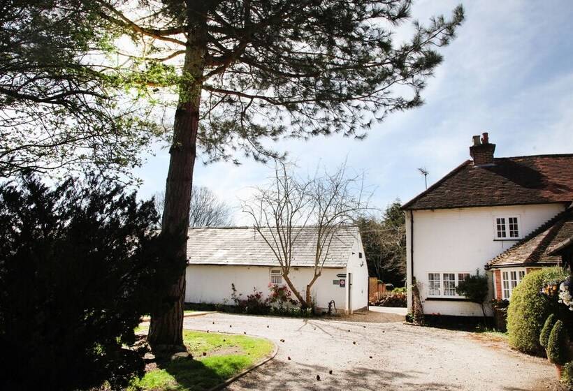 膳宿费 Sheephouse Manor