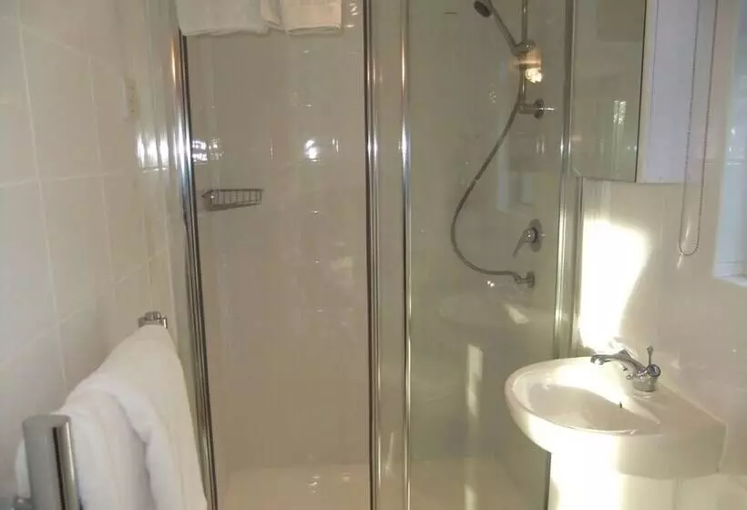 Majatalo Sheephouse Manor