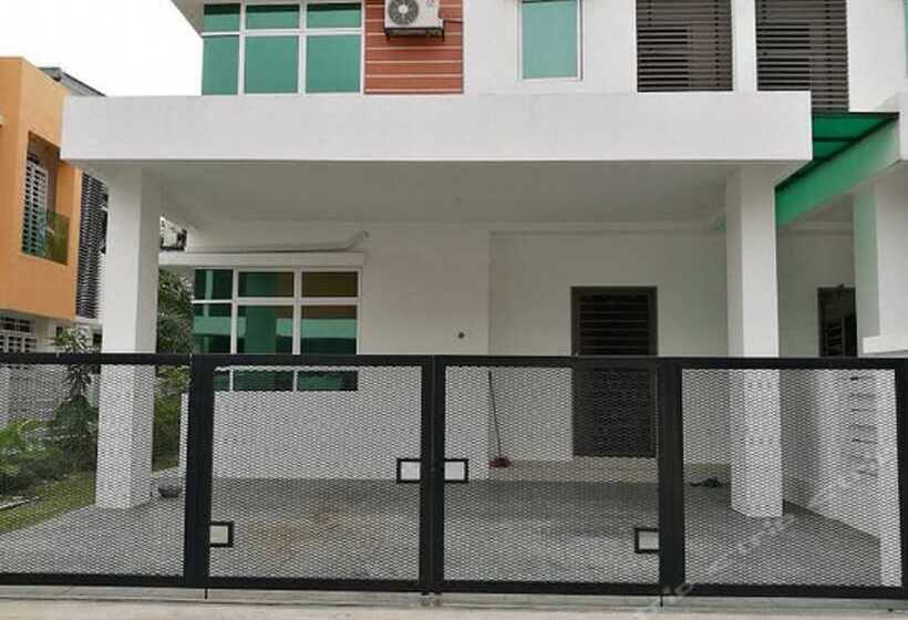 Pensão Sitiyam Homestay Kota Warisan