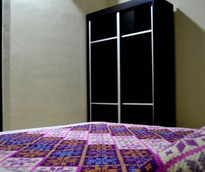 Pensão Sitiyam Homestay Kota Warisan