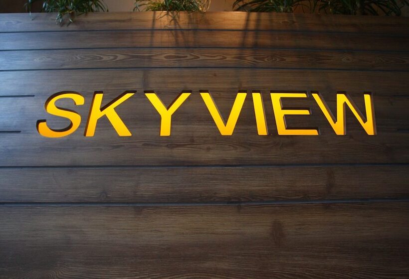 پانسیون Sky View Luxury Apartments