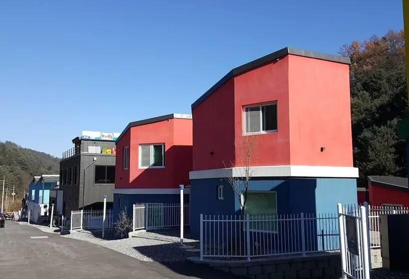 ペンション World Village Poolvilla