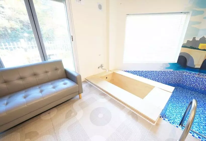 ペンション World Village Poolvilla