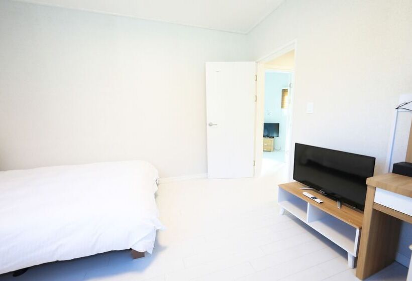 Pension (Hôtel basse catégorie) World Village Poolvilla