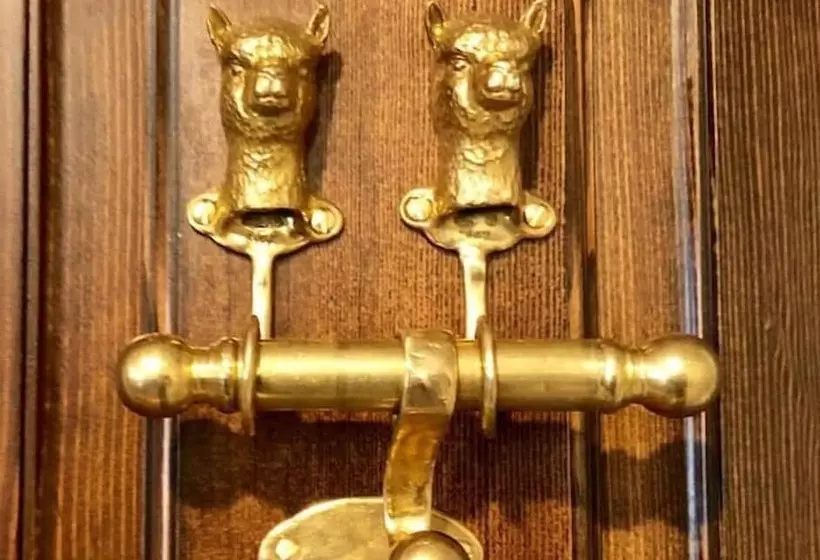 Rellik House. Winery And Alpaca Farm