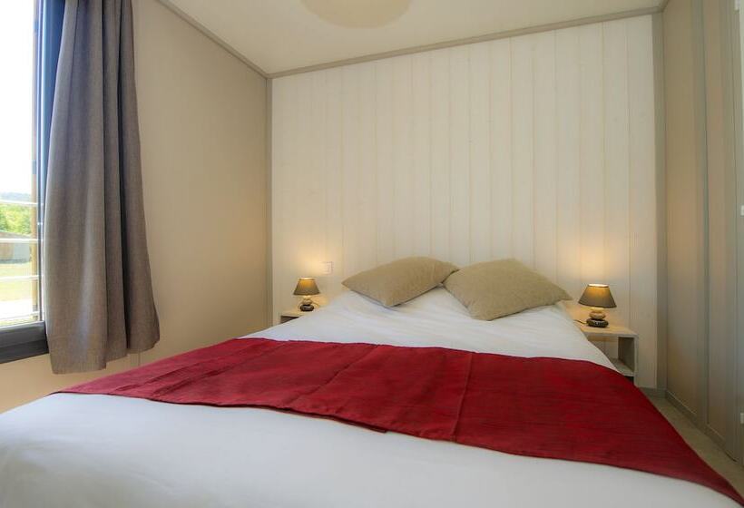 استراحتگاه Village Vacances Les Lambrilles Chalets