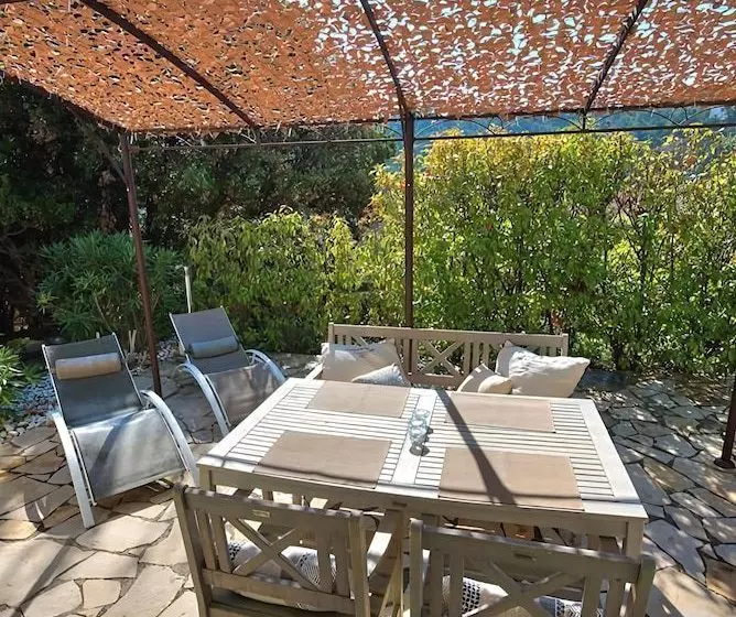 Villa Justine