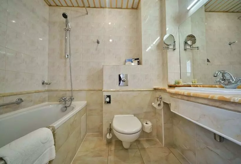 هتل Author Boutique