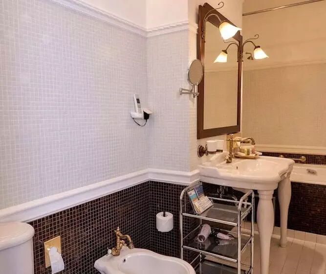 هتل Author Boutique