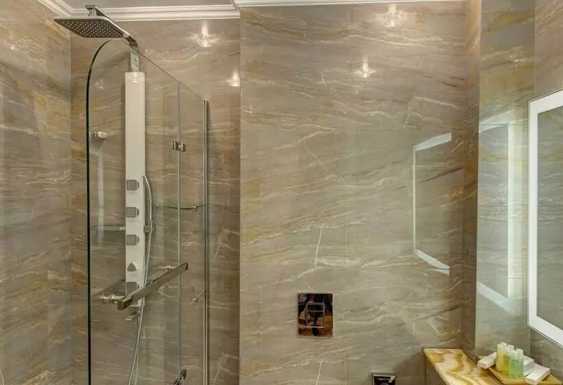 هتل Author Boutique