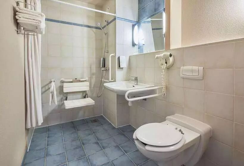 Отель Campanile Poznan