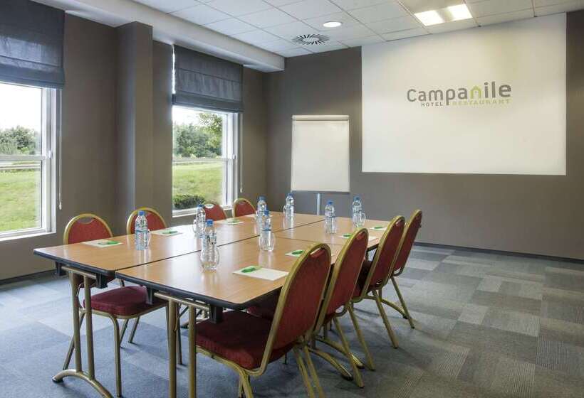 هتل Campanile  Poznan