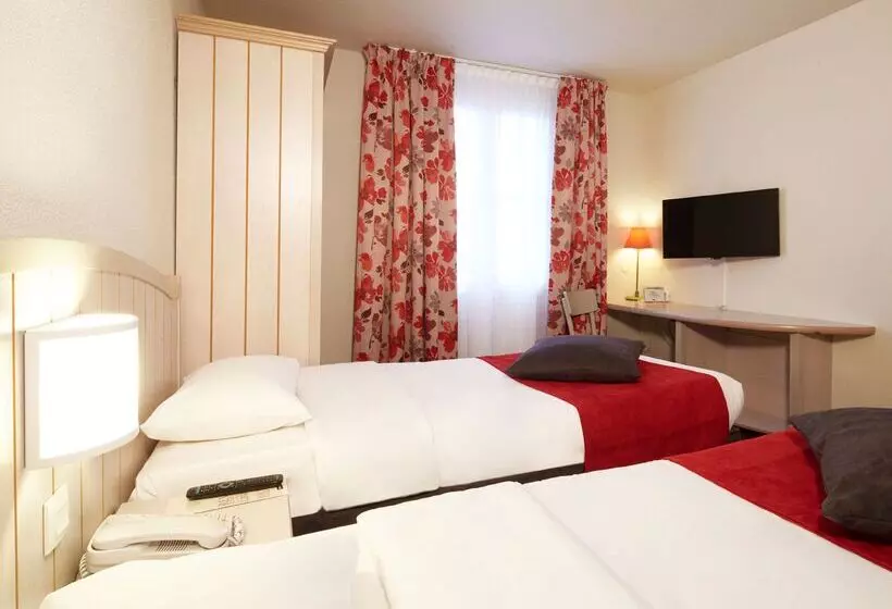 호텔 Campanile Val De France