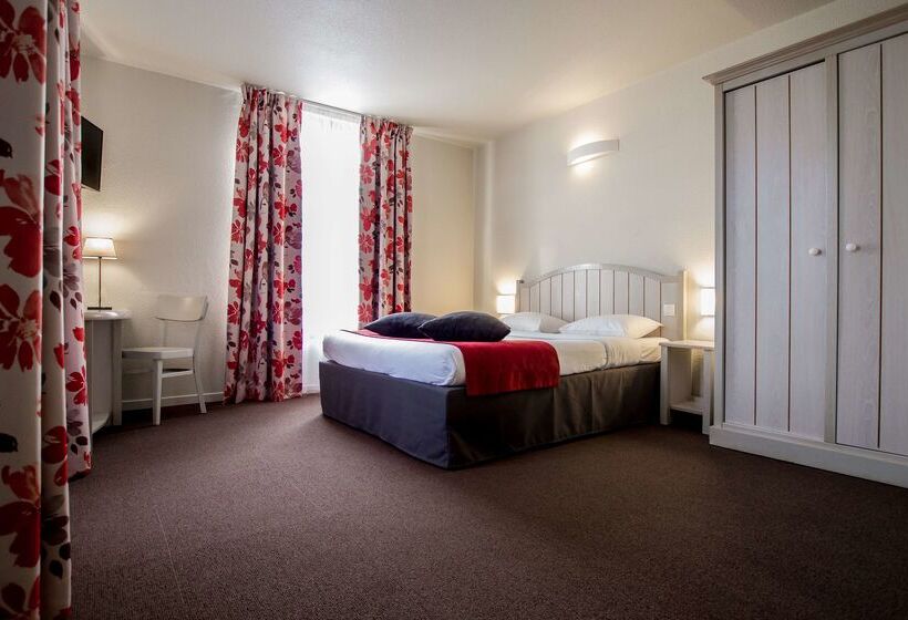 فندق Campanile Val De France