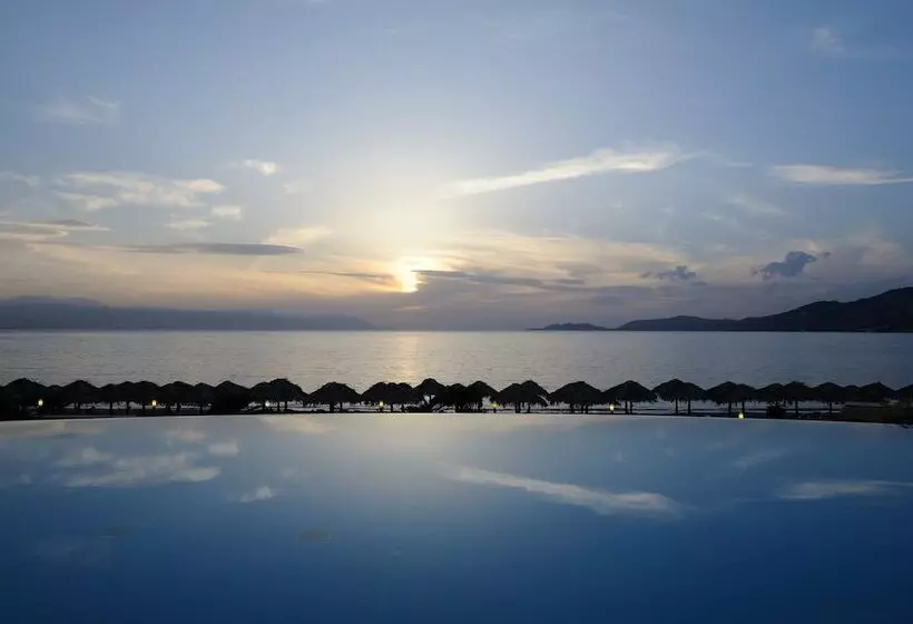 Club Hotel Casino Loutraki