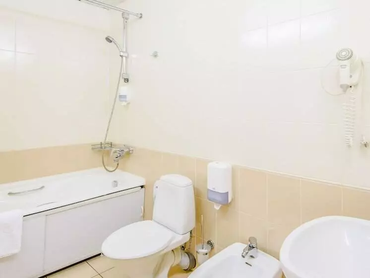 酒店 Delta Business