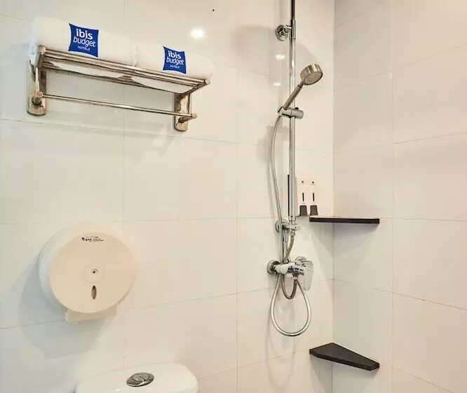 هتل Ibis Budget Singapore Pearl