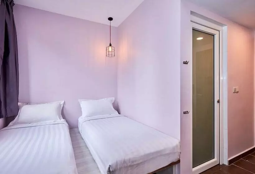 هتل Ibis Budget Singapore Pearl