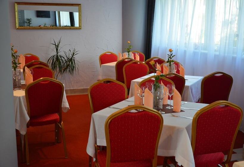 هتل Gromada Poznań