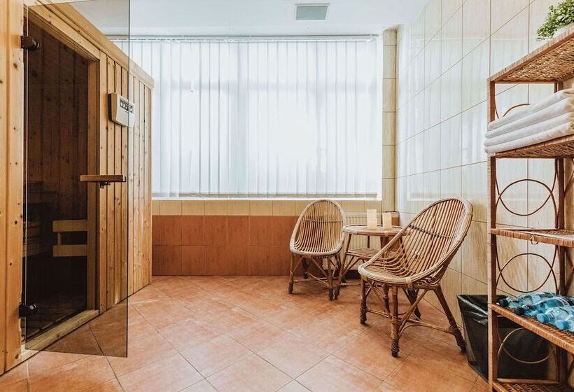 هتل Gromada Poznań