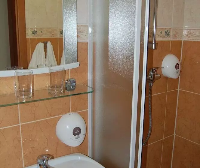 Отель Gromada Poznań