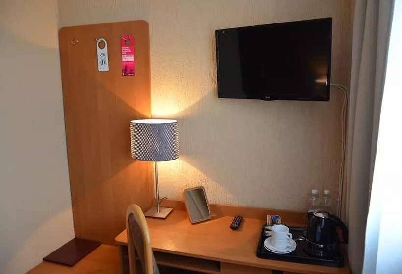 Отель Gromada Poznań