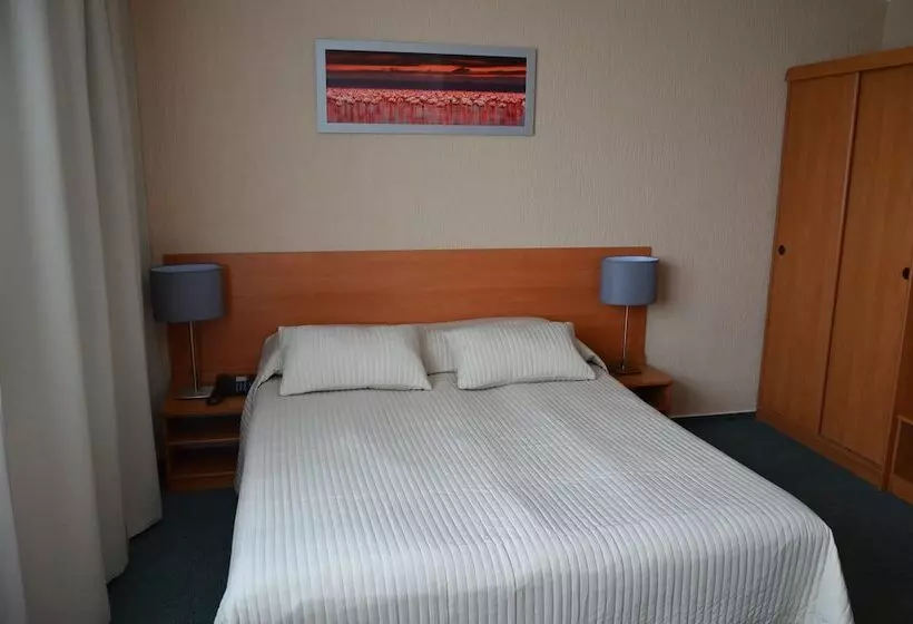 Отель Gromada Poznań