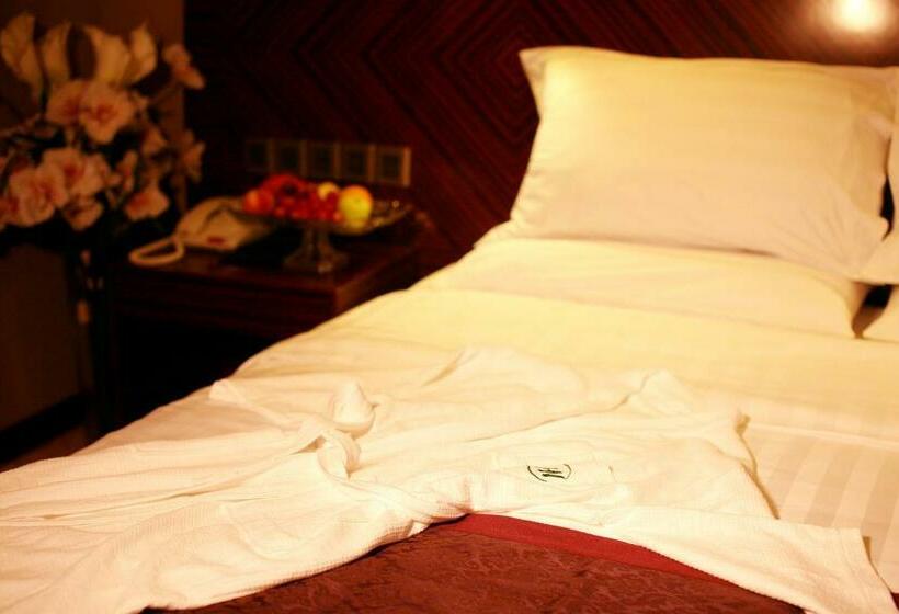 Otel Hua Neng  Jinan