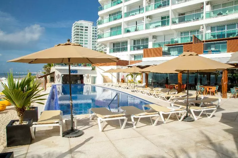 Hotelli Ocean Dream Cancun By Guru