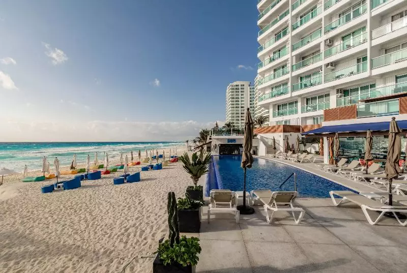 Hotelli Ocean Dream Cancun By Guru