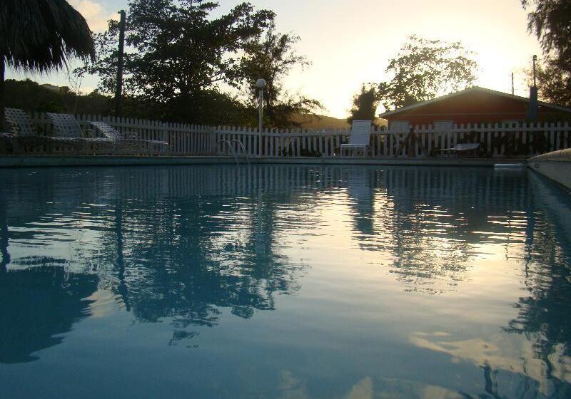 هتل Parador Villas Del Mar Hau