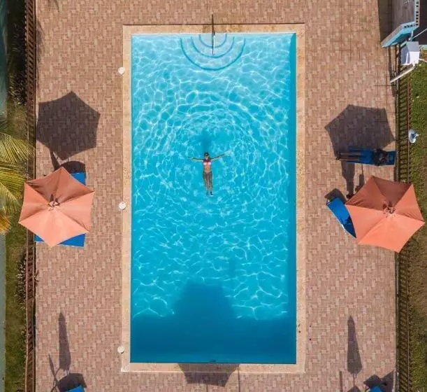 هتل Parador Villas Del Mar Hau