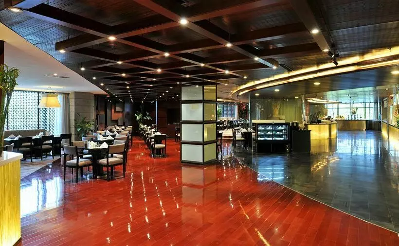 Hotel Ramada Plaza By Wyndham Shanghai Caohejing