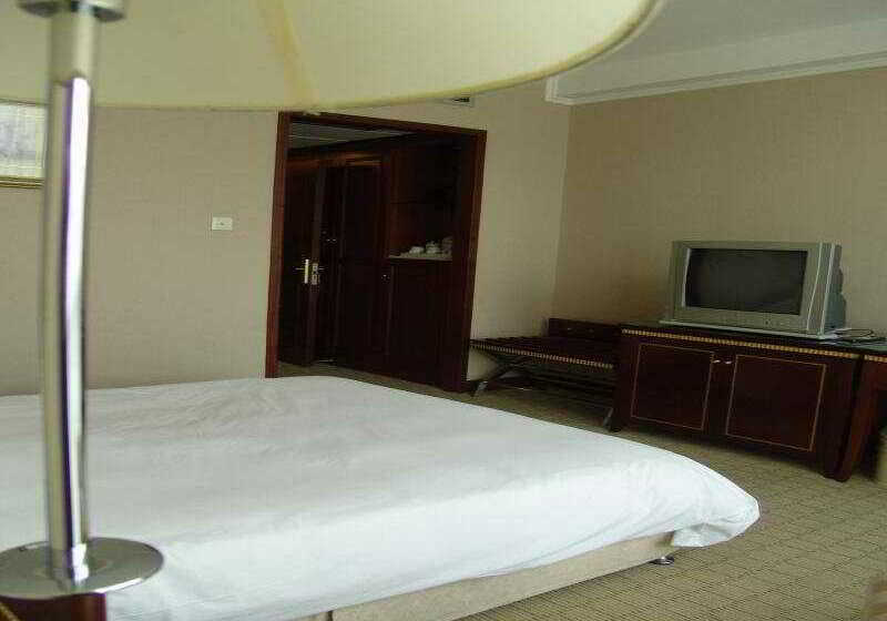 Hotel Ramada Plaza By Wyndham Shanghai Caohejing