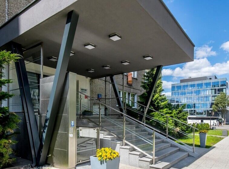 בית מלון כפרי Aramis