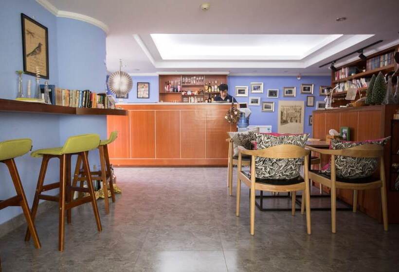 בית מלון כפרי Sunshine Resort Intime Sanya