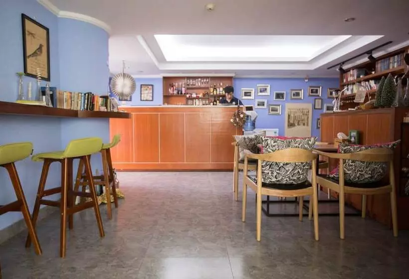 Отель Sunshine Resort Intime Sanya