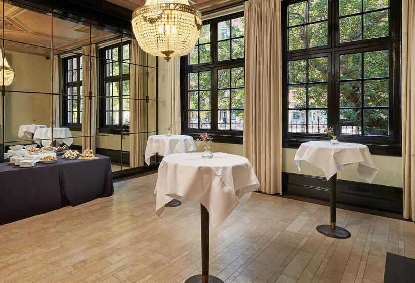 The College Hotel Amsterdam, Autograph Collection