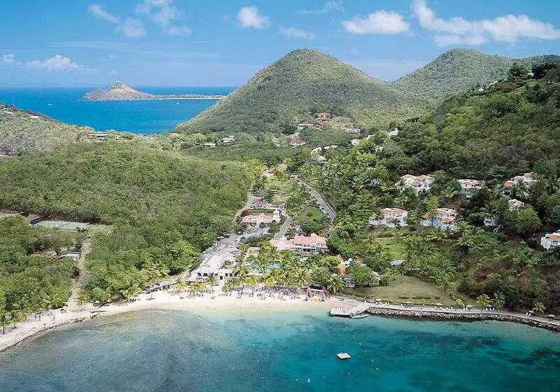 هتل Windjammer Landing Resort And Residences