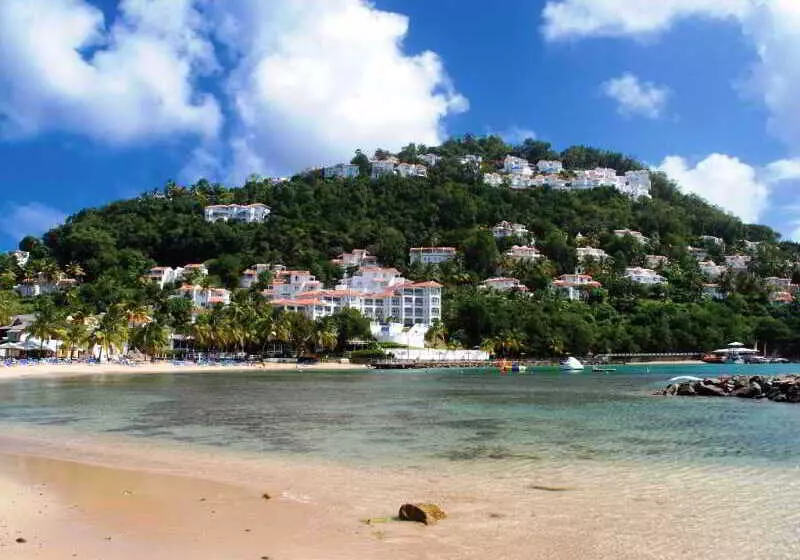 هتل Windjammer Landing Resort And Residences