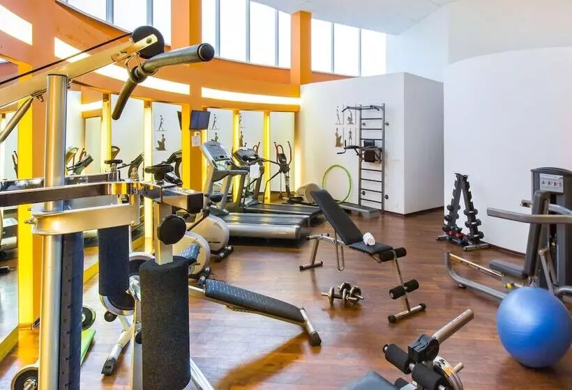 Novotel Saint Petersburg Centre