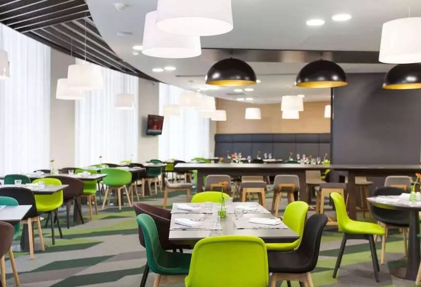 Novotel Saint Petersburg Centre